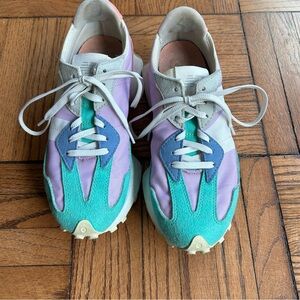 New Balance 327 Women’s Size 7 Sorbet